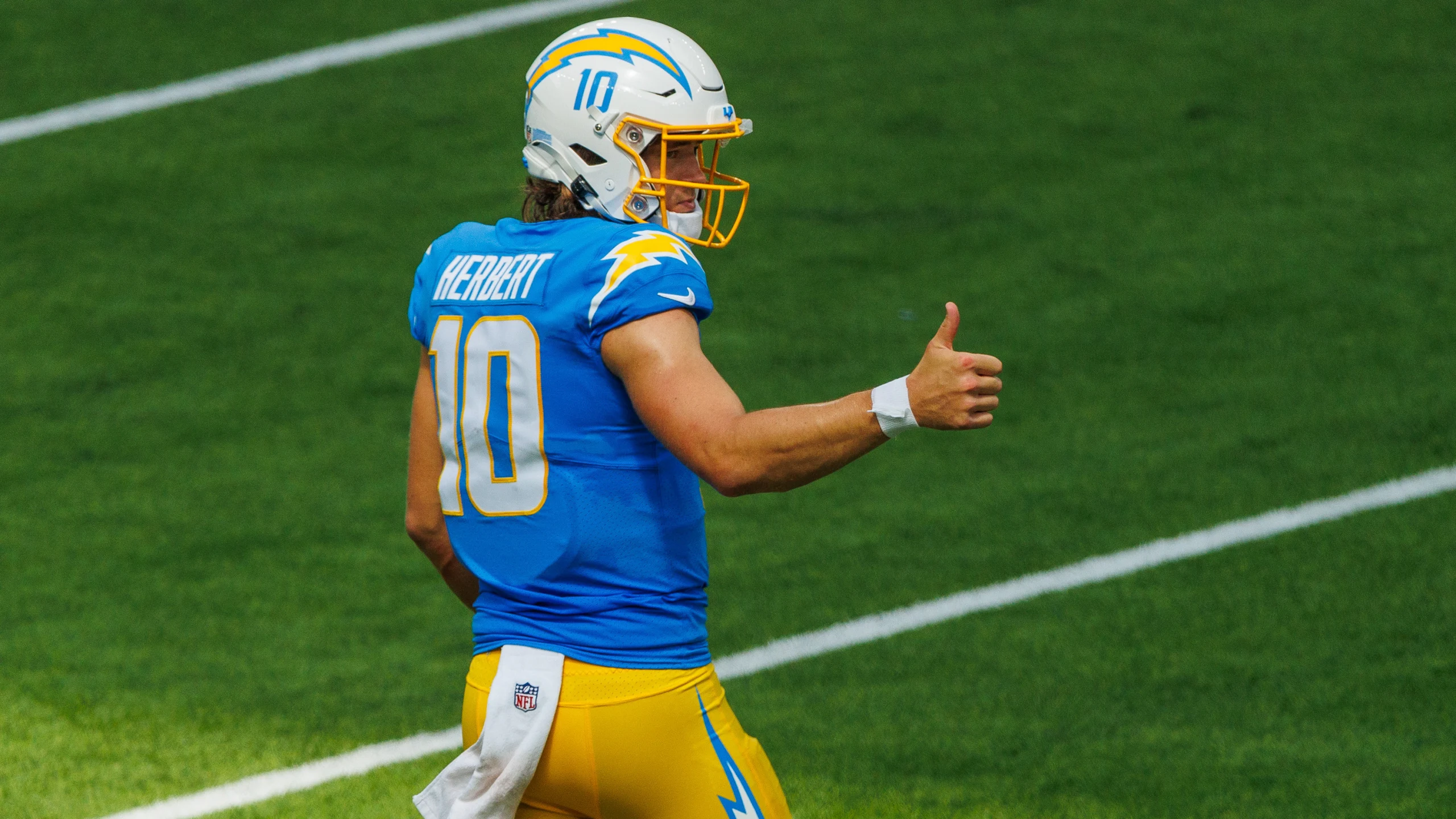 Justin Herbert Contract: How Much Does the Chargers QB Make and How Much  Will His Extension Be?